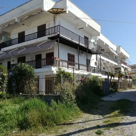 Aparts Sunshine Appartement Nea Irakleia