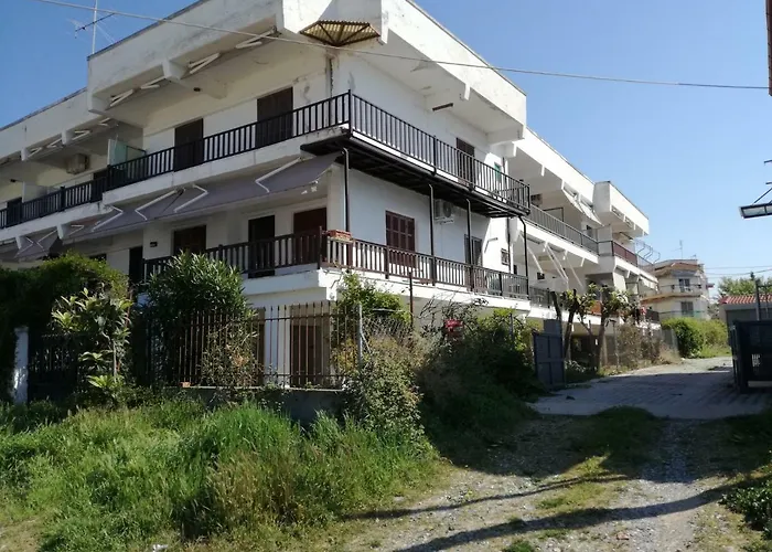 Aparts Sunshine Daire Nea Iraklia