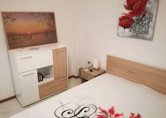 Aparts Sunshine Néa Irákleia