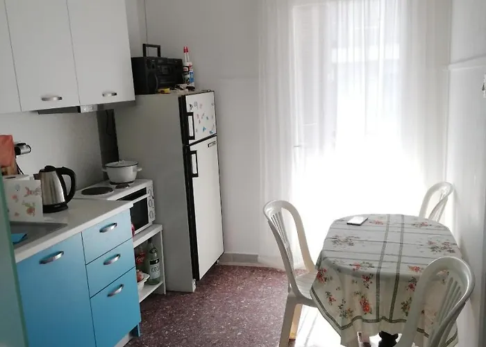 Aparts Sunshine Néa Irákleia