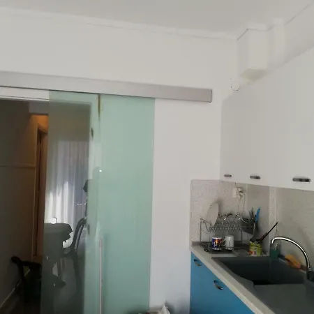 Aparts Sunshine * Nea Iraklia